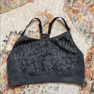 Fabletics sports bra